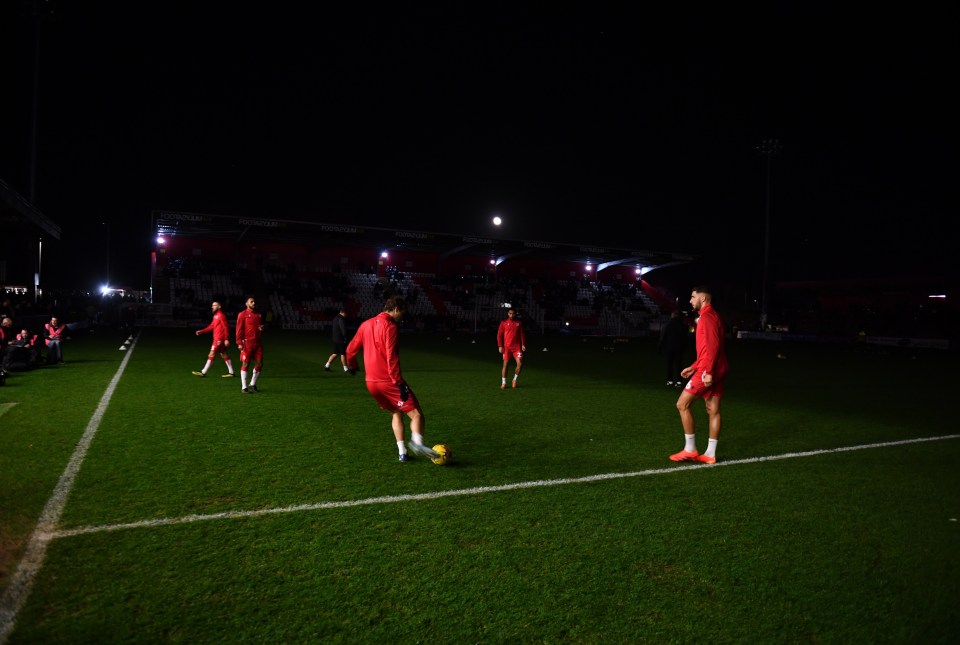 Stevenage and Cambridge United players were out on the pitch without any light as a floodlight failure caused the clash at the Lamex Stadium to be abandoned