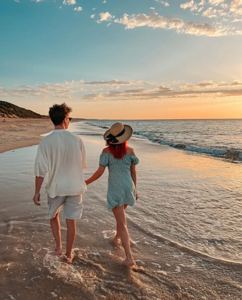 The stars enjoyed a picturesque stroll on the beaches in Western Australia