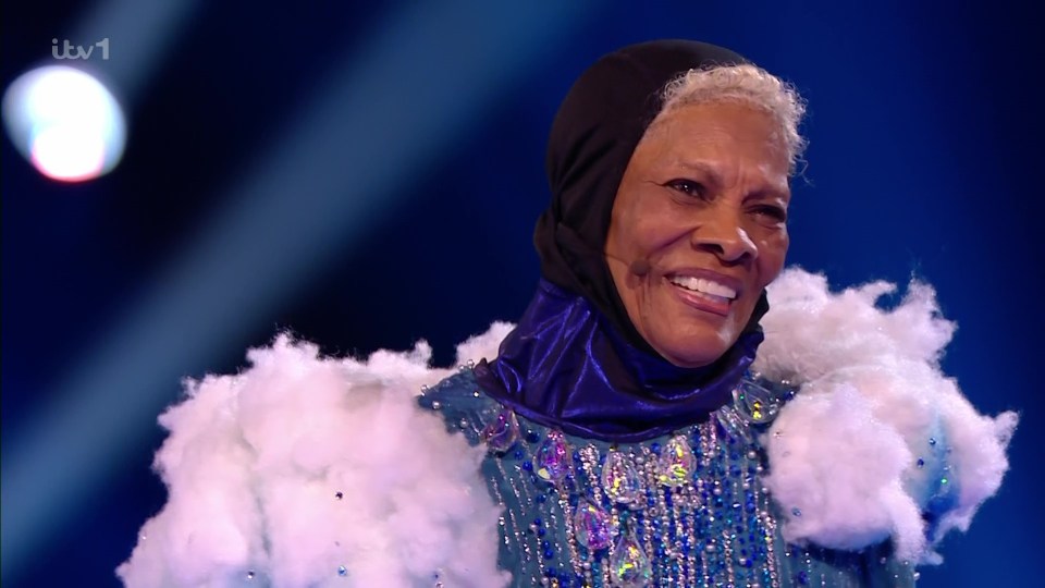 Dionne Warwick  -  The Masked Singer - Weather