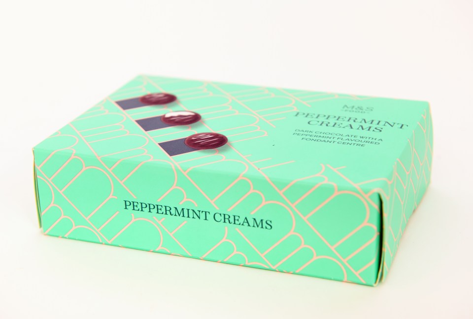 Chocolate after eight alternatives * Pics - Adrian Sherratt - 07976 237651 .Christmas consumer test of chocalate mint thins with Laura Stott (1 Dec 2023)..- M&S Peppermint Creams..