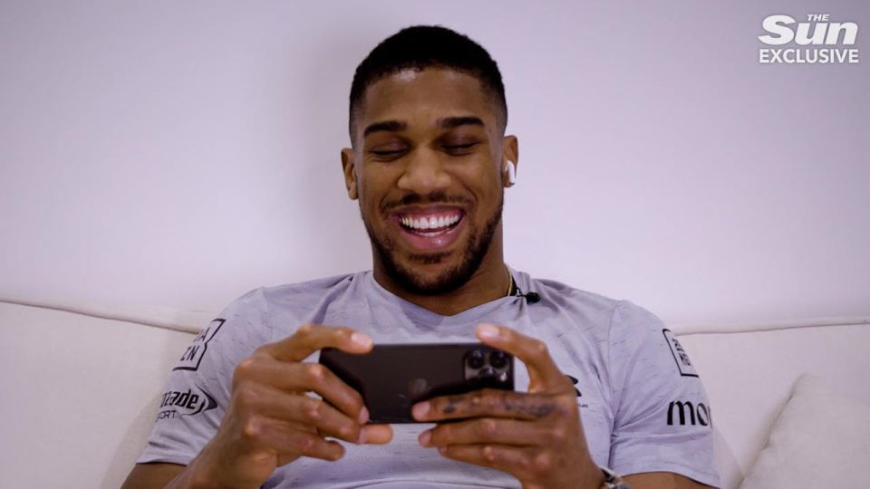 Anthony Joshua answers questions from the public