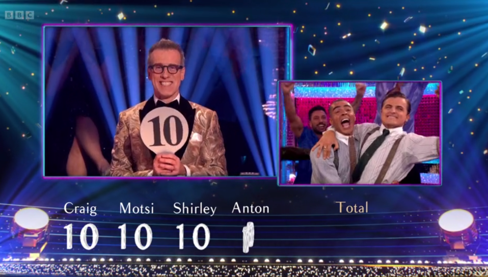 The pair celebrated when Anton confirmed their score of 40