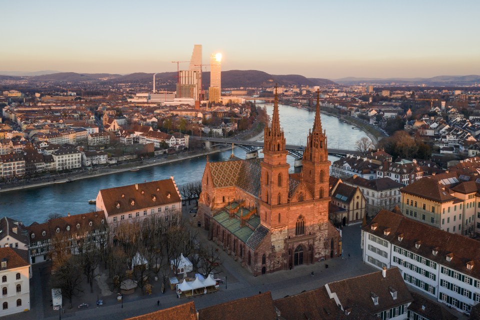 Swiss National Railways (SBB) has proposed a new route between London St Pancras and Basel