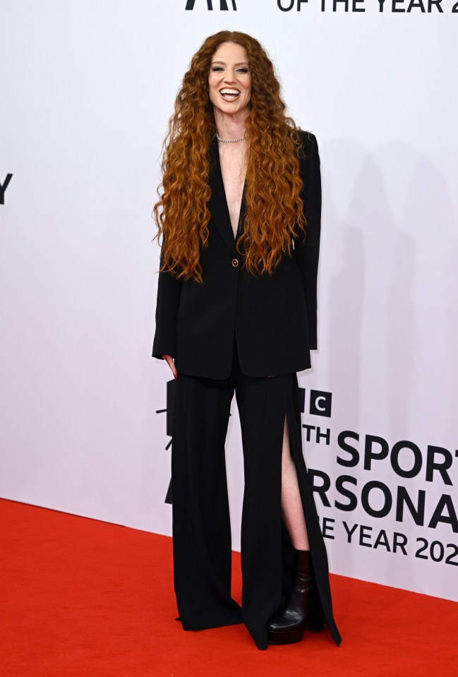 Jess Glynne was all smiles as she arrived to cheer on her girlfriend