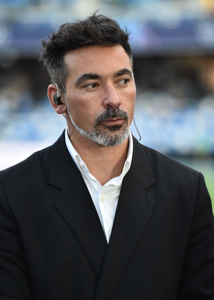 Ezequiel Lavezzi is in hospital after suffering an abdominal wound