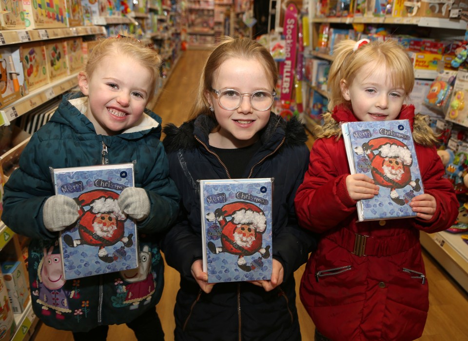 Faith, Daisy, and Angel Hadlow are supporting The Sun On Sunday's Christmas Cards for Kids campaign