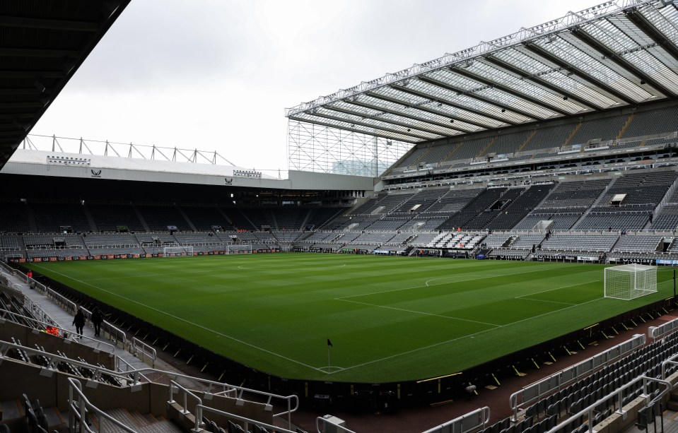 Toon chiefs have asked fans their opinion on a ground expansion or new stadium