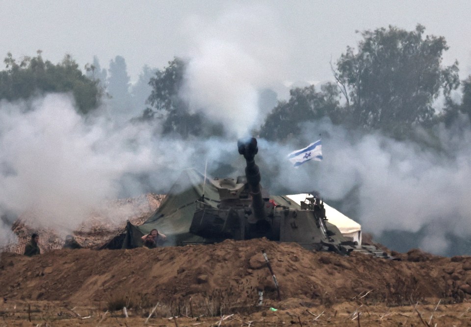 An artillery unit near the border with Gaza following the end of the truce