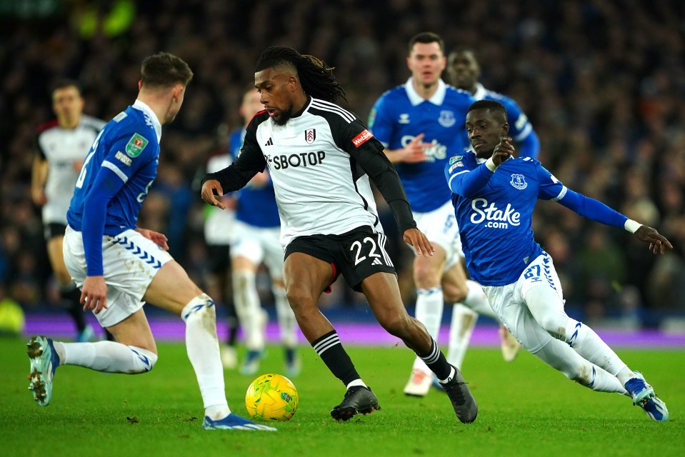 Fulham and Everton drew 1-1 ahead of a shootout win for the Cottagers