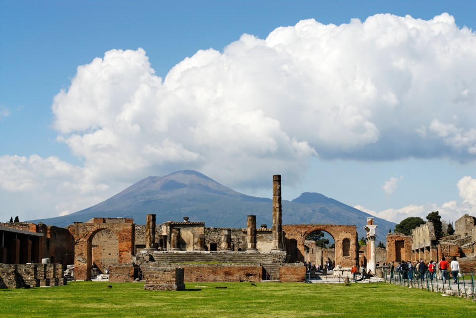 The relic most likely depicts the earthquake that struck Pompeii in 62AD