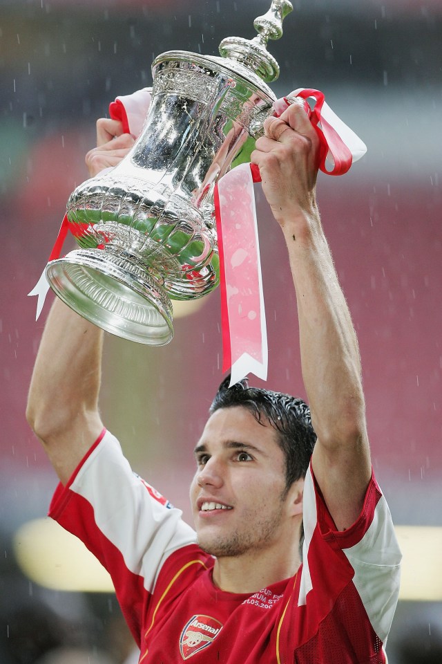 Van Persie’s only trophy at Arsenal was the 2005 FA Cup