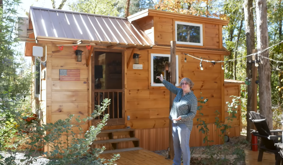 The cabin might look more like a shed but it's the perfect tiny home