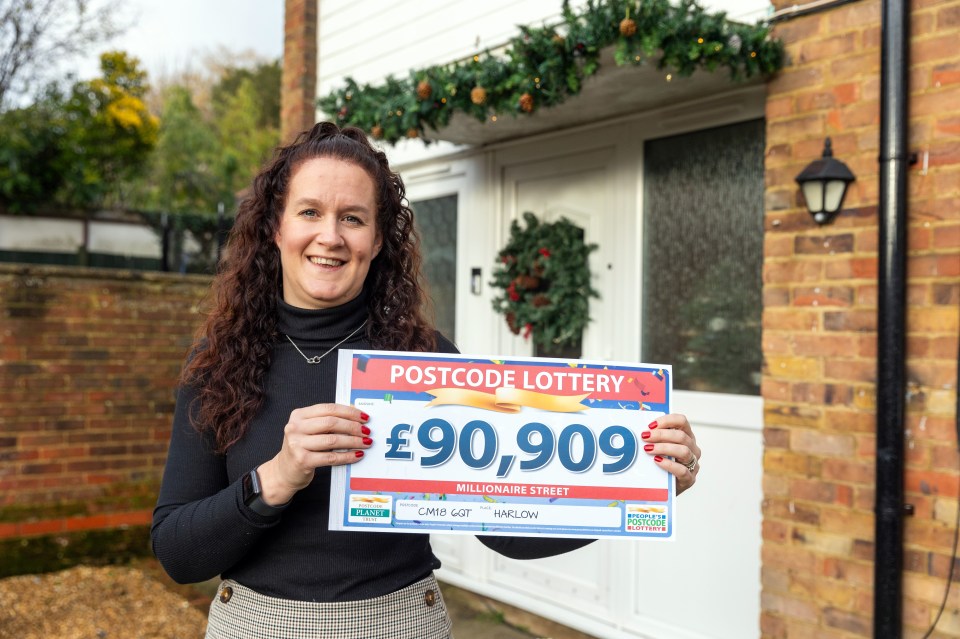 Mandy won a huge cash prize in the Postcode Lottery