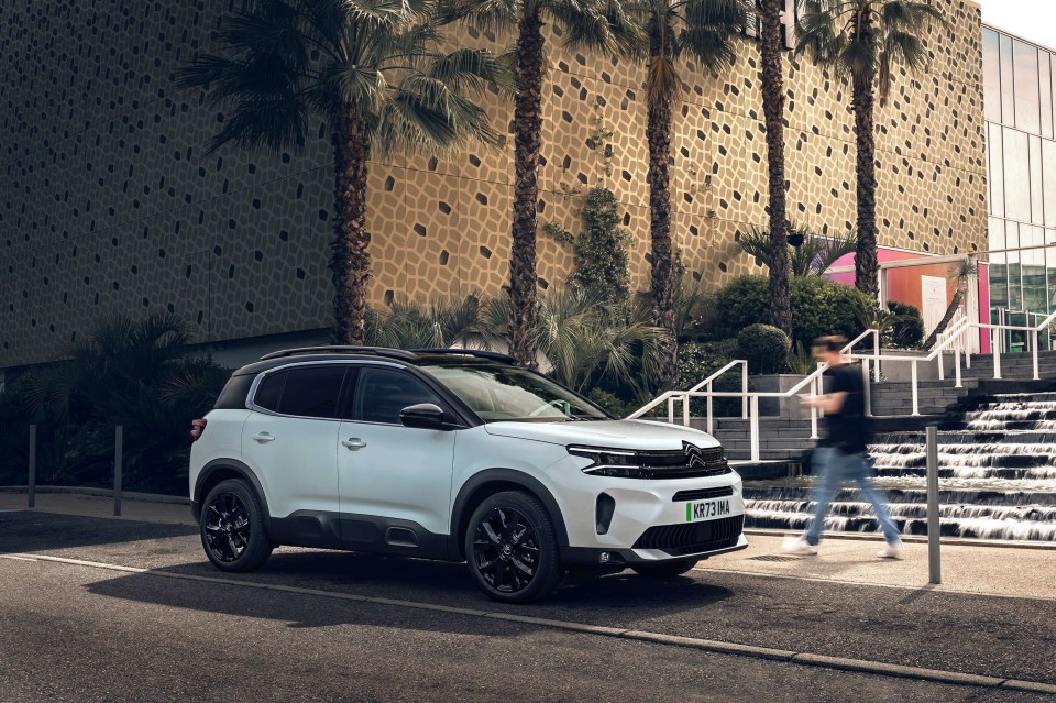 Citroen C5 Aircross is a brilliant family car that has loads of space