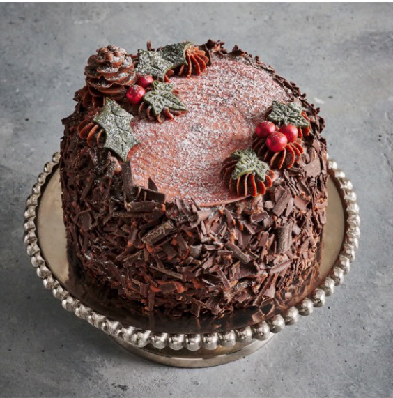 A slither of Tesco' s gorgeous yule log cake is 339 calories