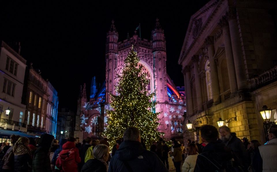 Bath Christmas market is set around the stunning abbey