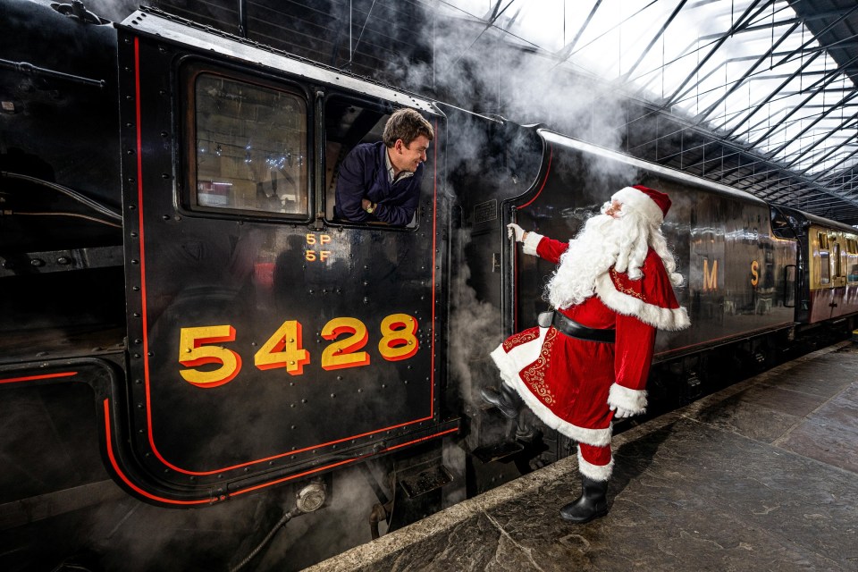 Hop aboard the North Yorkshire Moors railway this Christmas