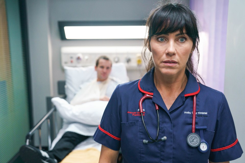 Faith Cadogan, played by Kirsty Mitchell, will be switching up roles on casualty as she starts to defeat her drug addiction