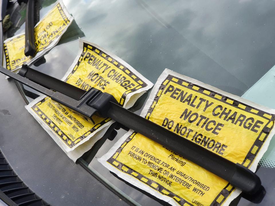 A disabled pensioner was slapped with a £100 parking fine after being given "zero minutes" to pay