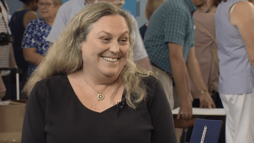 An Antiques Roadshow guest screamed after learning the life-changing value of jewellery she inherited