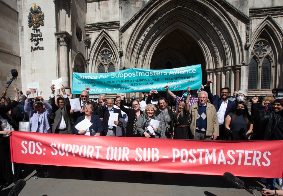 Wronged sub-postmasters at the High Court in a bid for justice