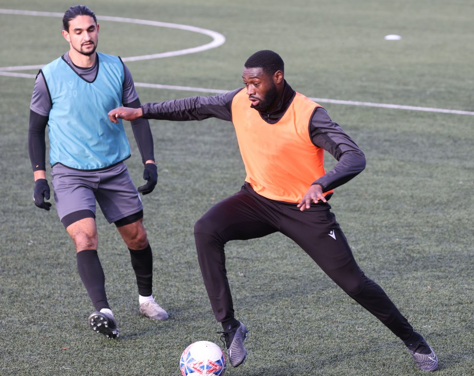 SUN SPORT PICTURE BY GARY STONE..4/1/2024.. MAIDSTONE FC PLAYER PAUL APPIAH TALKS TO JUSTIN ALLEN ON THEIR FA CUP 3RD ROUND GAME WITH STEVEAGE THIS SATURDAY..PICTURE SHOWS PAUL APPIAH DURING TRAINING TODAY.