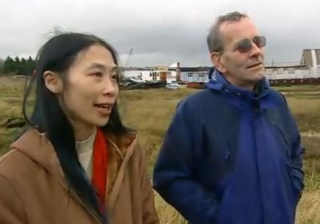 Chris Miller and his wife Sze Liu Lai were shown in 2007 renovating a ramshackle houseboat in Essex using recycled materials