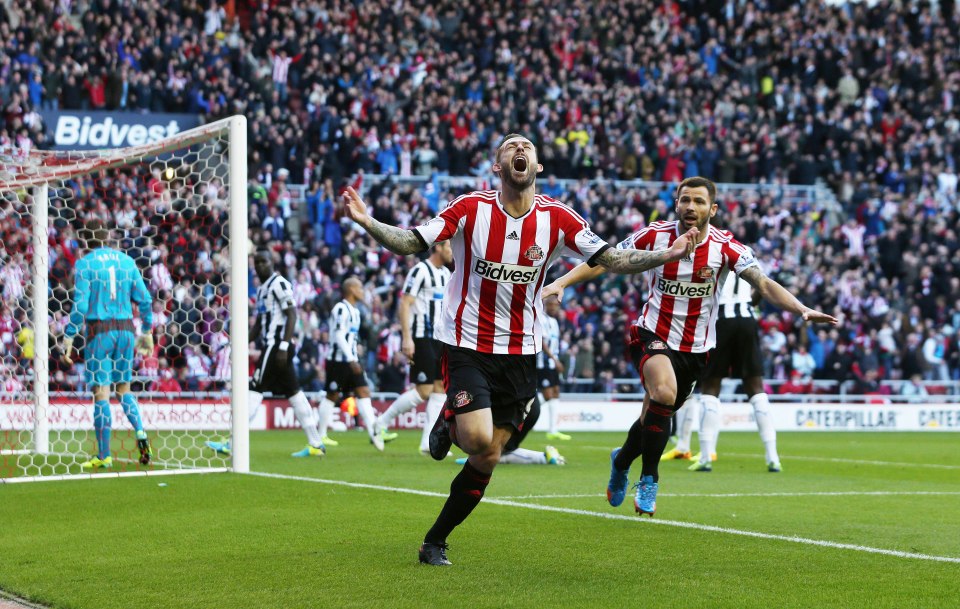 Sunderland have been tipped to beat struggling Newcastle