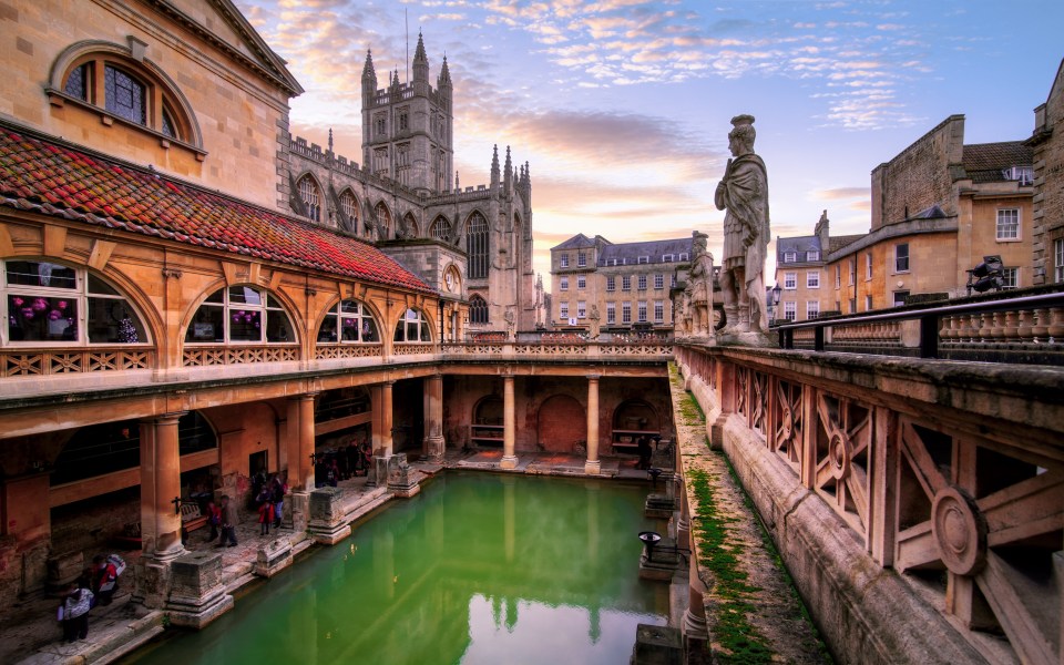 Don’t forget to visit the popular Roman Baths