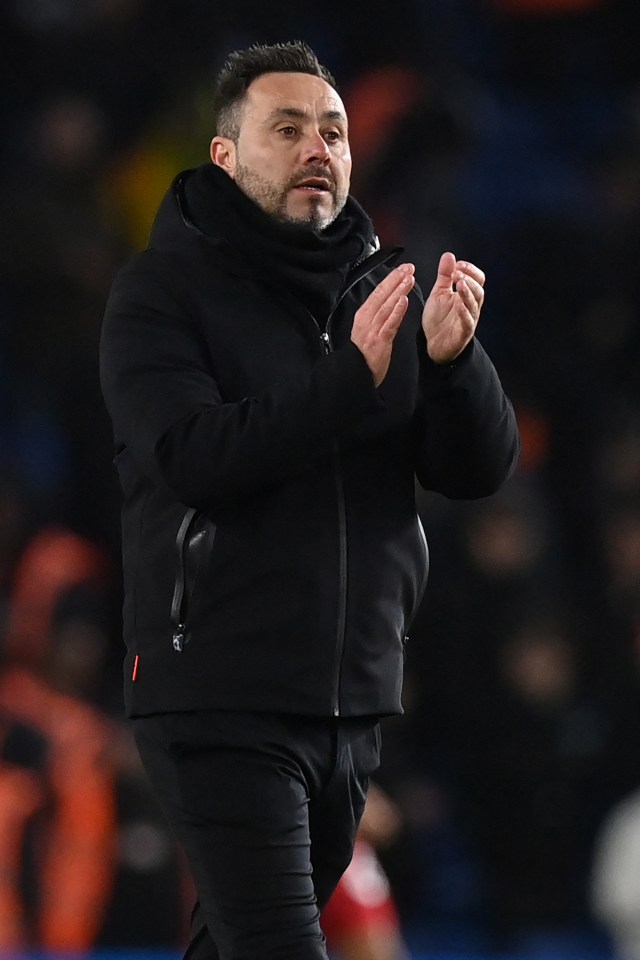 Brighton boss Robert De Zerbi is in contention to replace Jurgen Klopp