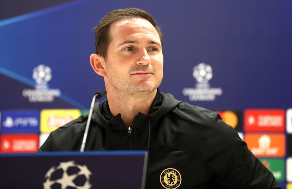 Frank Lampard insists the strong core in the Chelsea dressing room meant they could cope with the pressure