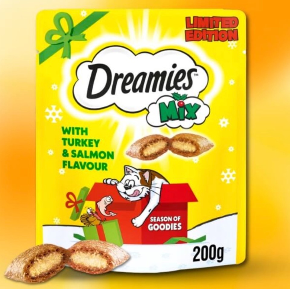 Discount Dragon is selling Dreamies cat treats for just 1p