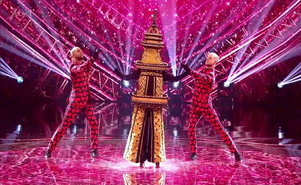 The Masked Singer fans have been convinced that Eiffel Tower is a huge singer