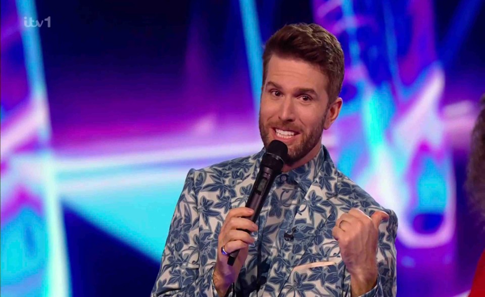 Joel Dommett, Masked Singer, 7pm