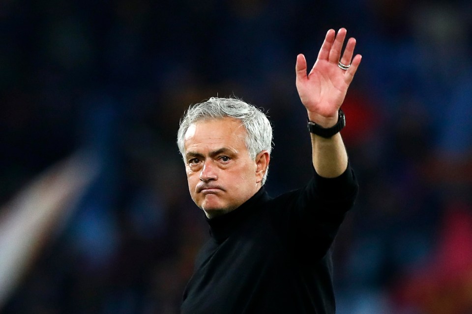 Jose Mourinho is reportedly keen on a return to Manchester United