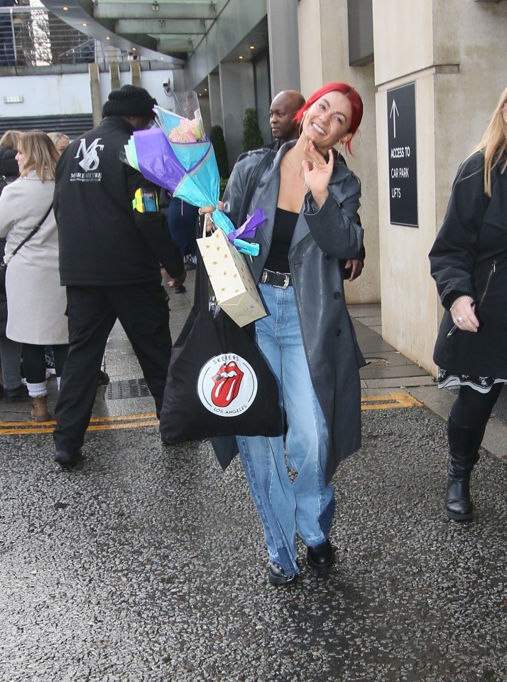 Strictly’s Dianne and Bobby were all smiles leaving the hotel