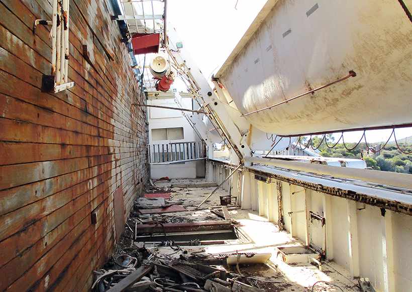 The decks are left rusting and gathering mould