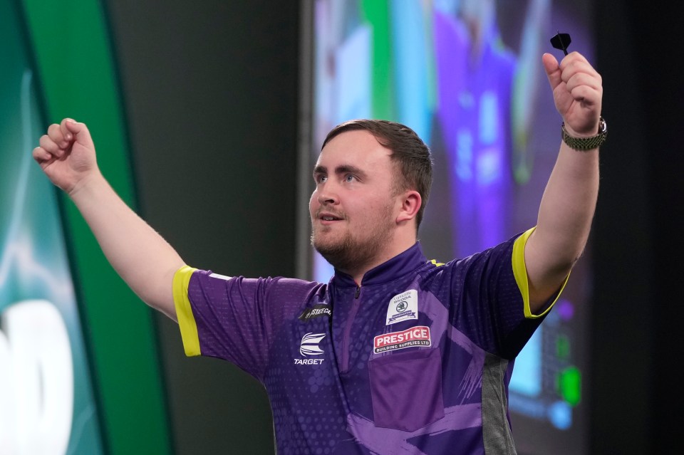 Luke Littler progressed to the World Darts Championship final with a 6-2 win over Rob Cross