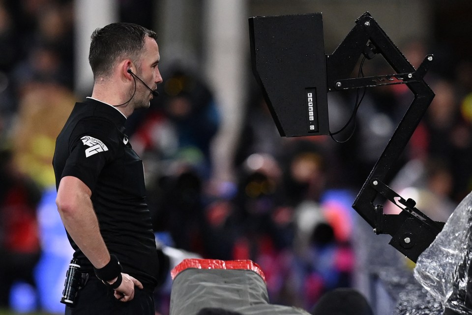 Referee Chris Kavanagh was showed slow-motion footage when called over the the VAR screen