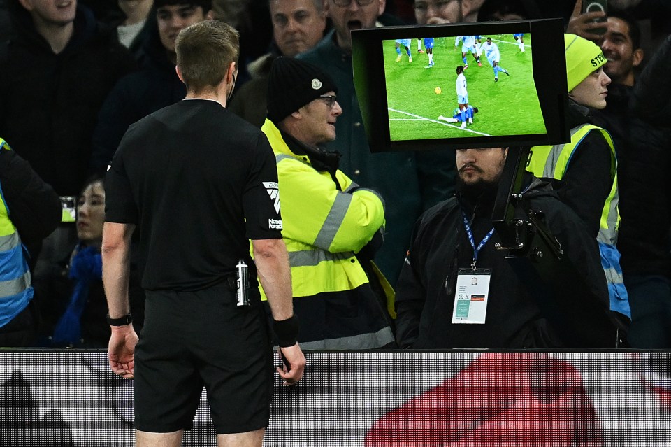 VAR will not be in use in the Carabao Cup semi-finals