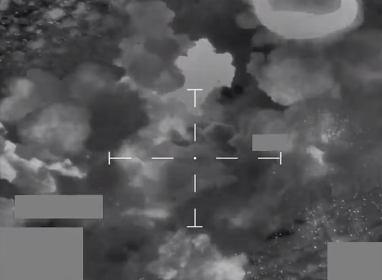 Further footage of the moment UK fighter jets air blitzed Houthi military targets