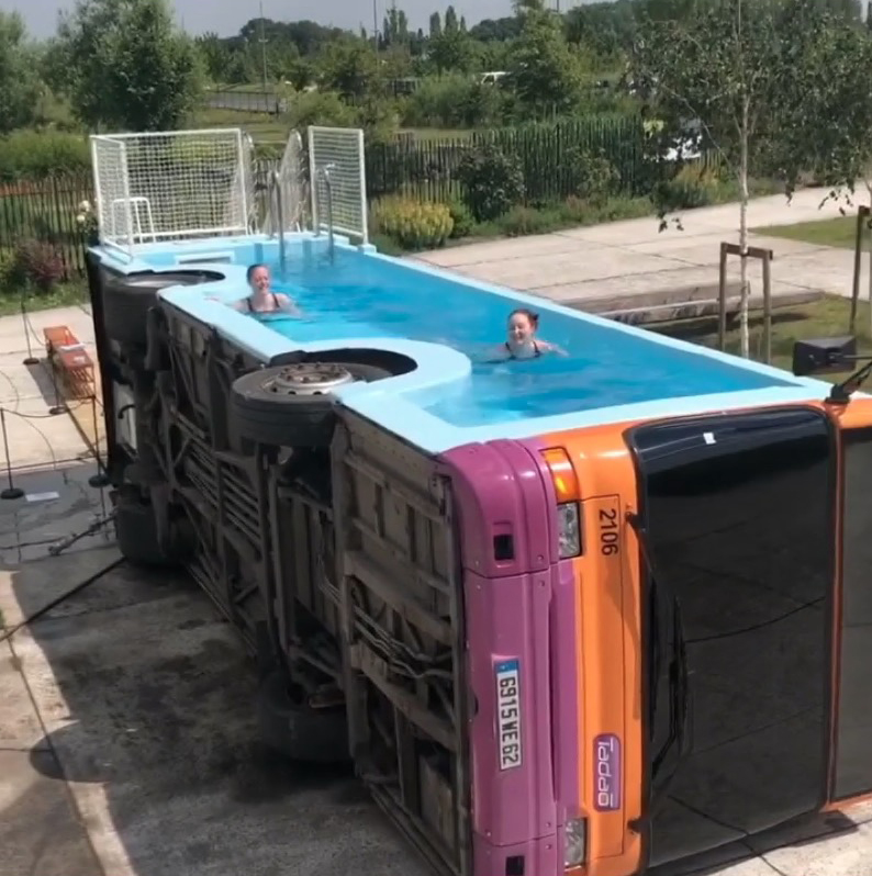 It can fit up to 10 swimmers plus a lifeguard