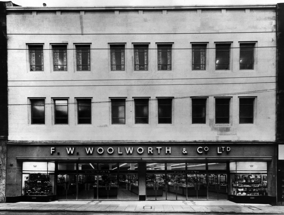 Woolworths was loved by customers for 100 years, this picture was taken in 1961