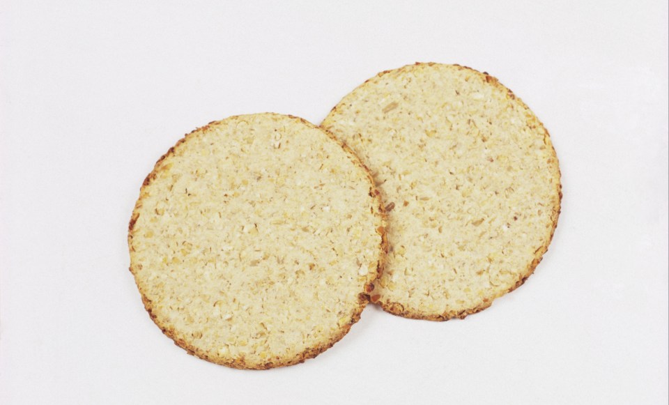 2 x 60g oatcakes