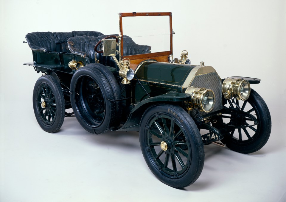 This Mercedes-Simplex 60 was made in 1903