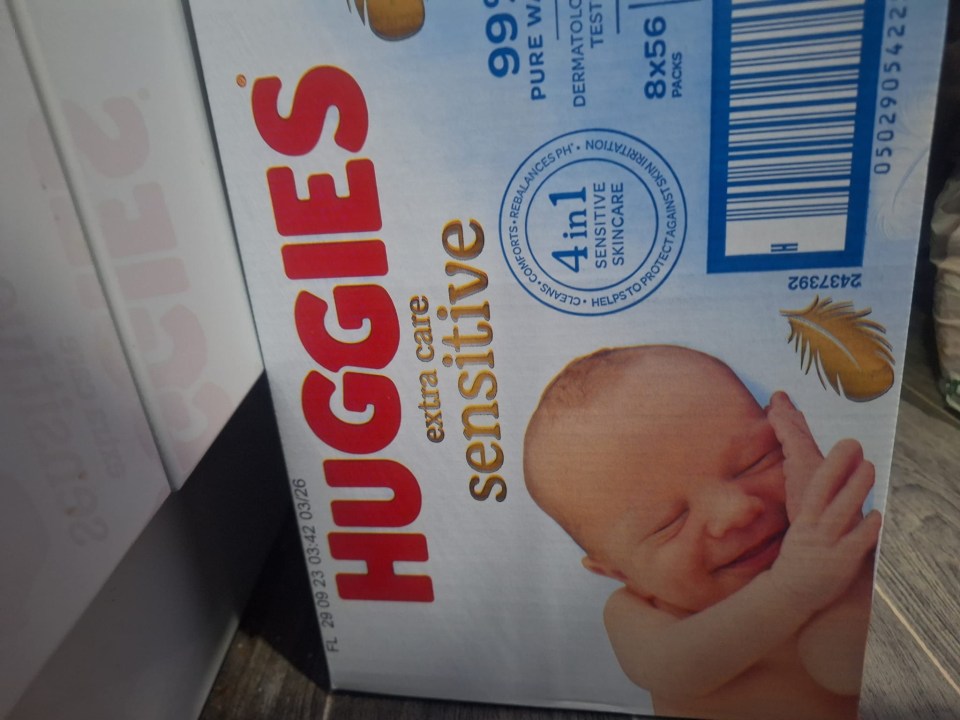 Jodie-Leigh grabbed a box of eight packs of wet wipes for £2