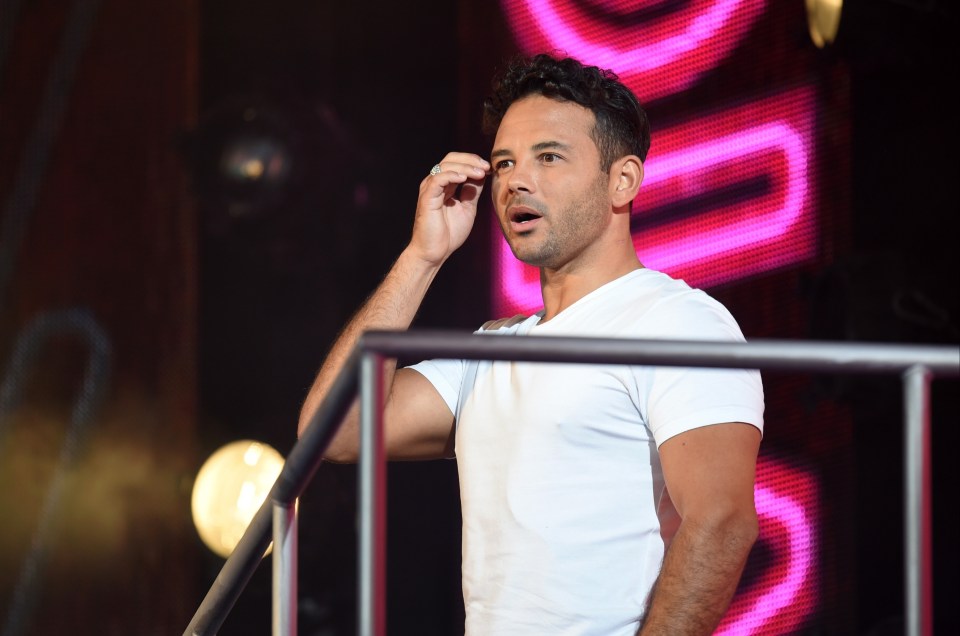 Corrie actor Ryan Thomas looks stunned as he became CBB winner back in 2018.