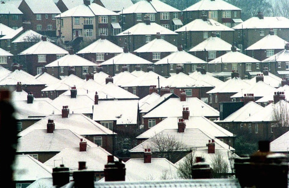 The first snow the winter covers the roof-tops of Newcastle city centre today (Tuesday). PHOTO OWEN HUMPHREYS/PA