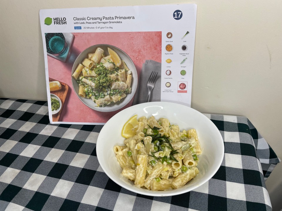 I tried Classic Creamy Pasta Primavera from Hello Fresh