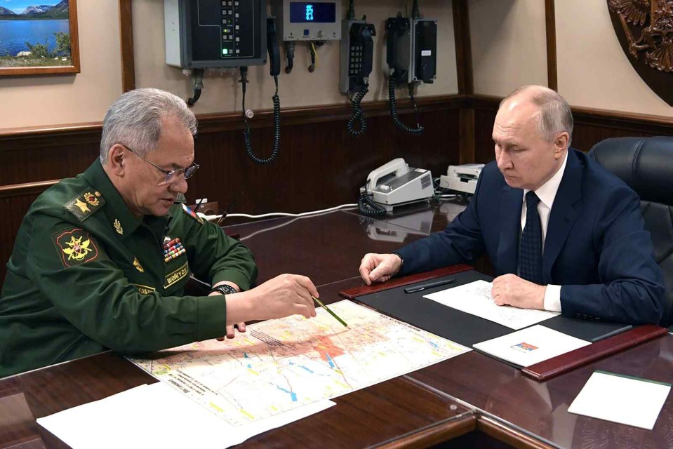 Russian defence minister Sergei Shoigu reported to Putin on success of Avdiivka